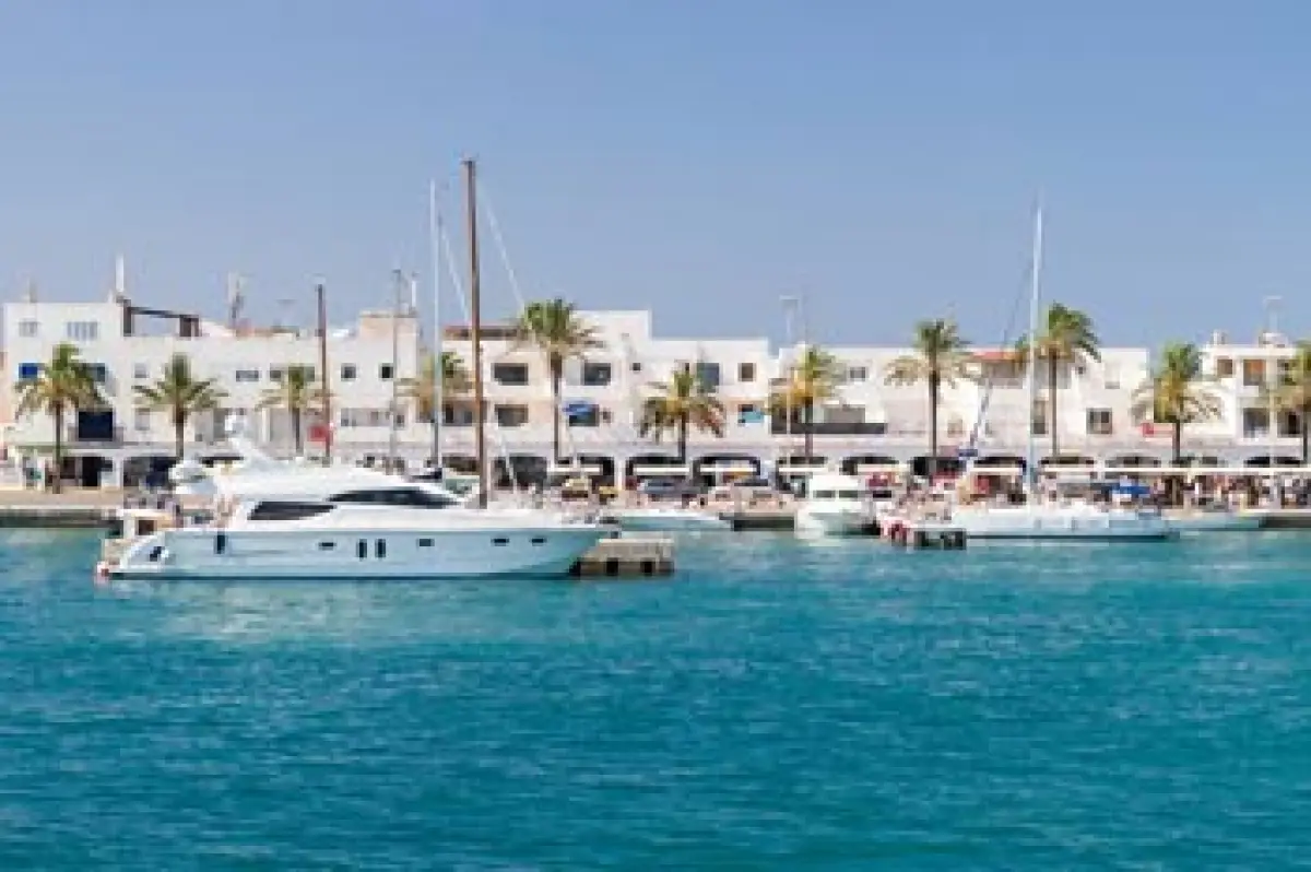Explore Formentera Port: A Traveler's Guide